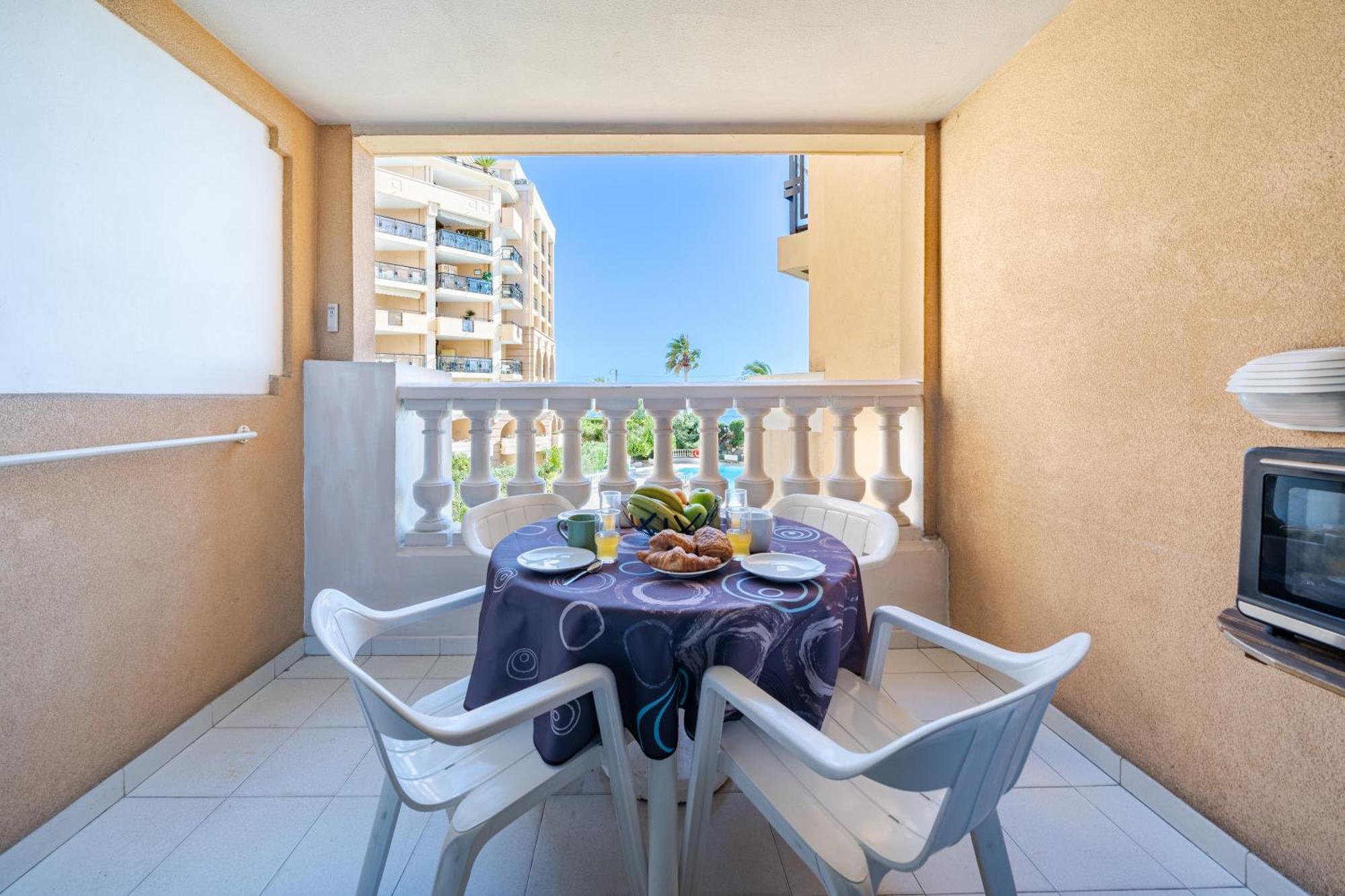 La Palme D'Azur Cannes Exterior foto