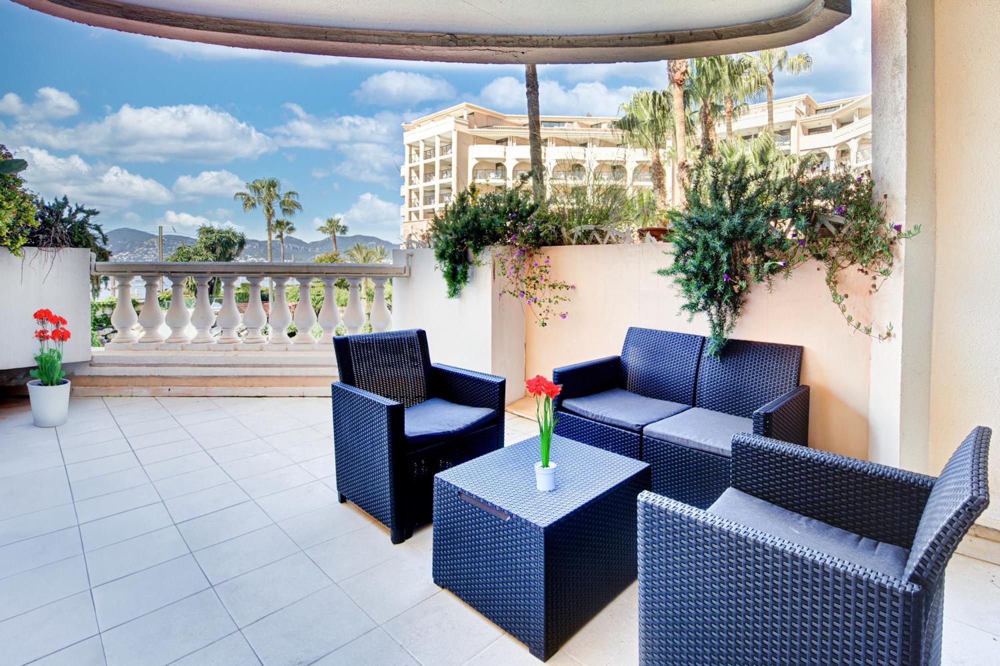 La Palme D'Azur Cannes Exterior foto
