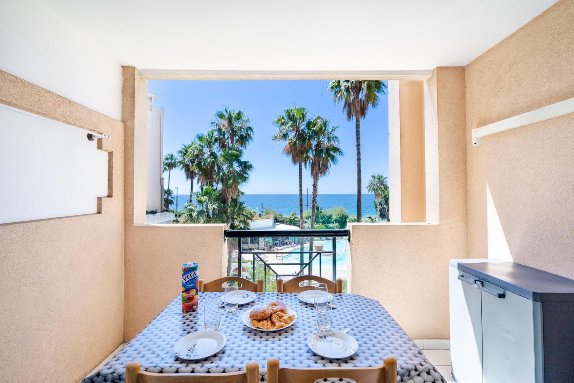 La Palme D'Azur Cannes Exterior foto