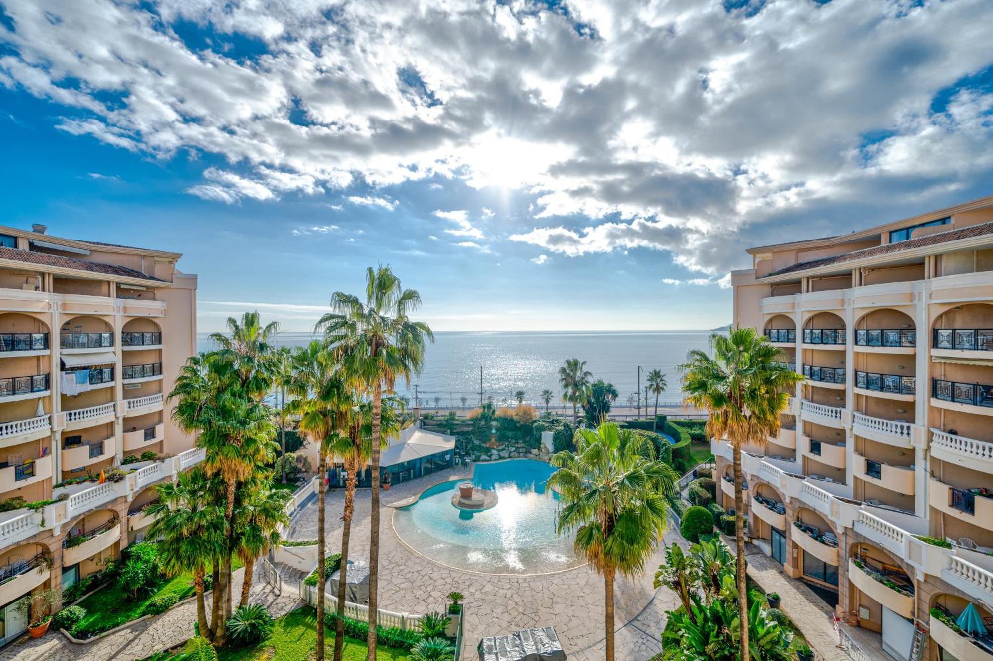 La Palme D'Azur Cannes Exterior foto
